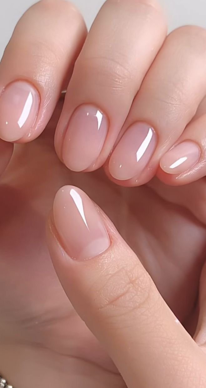 Clean Nails Aesthetic Short Almond