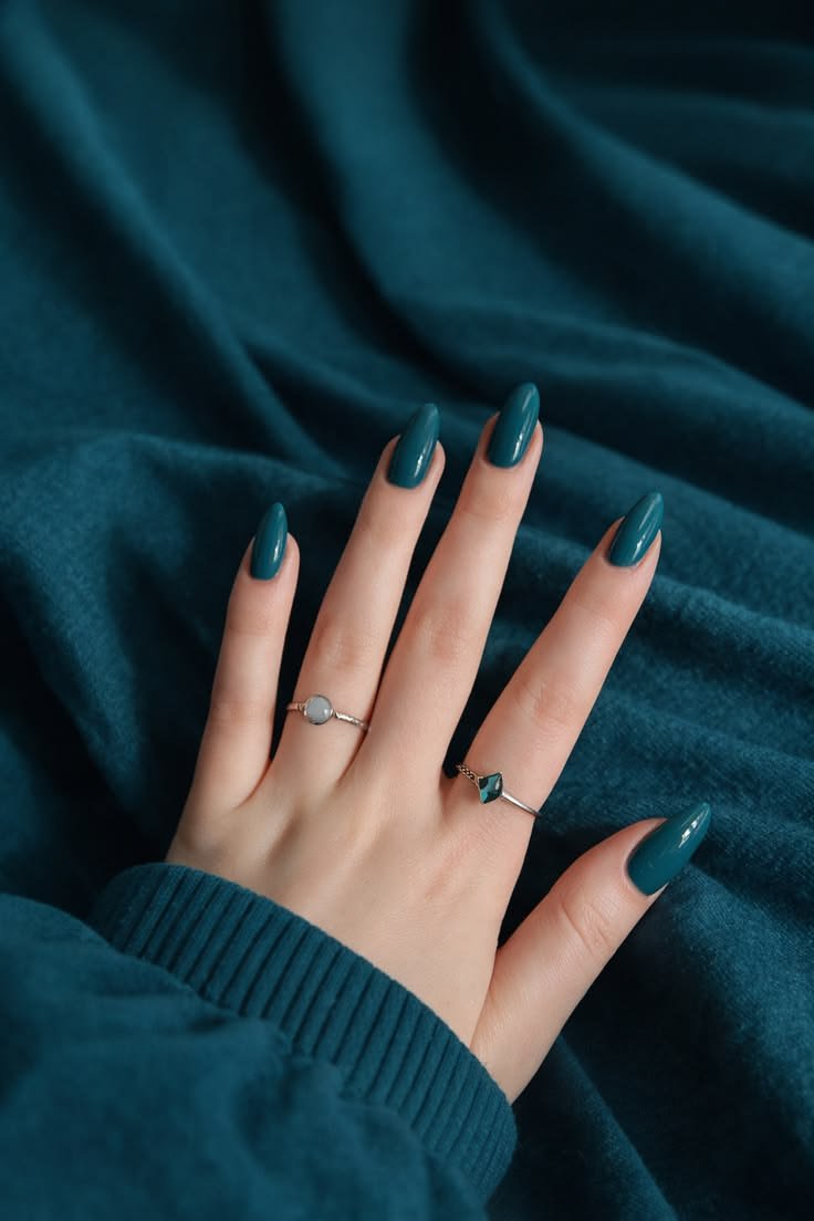 Clean Nails Aesthetic Almond Blue
