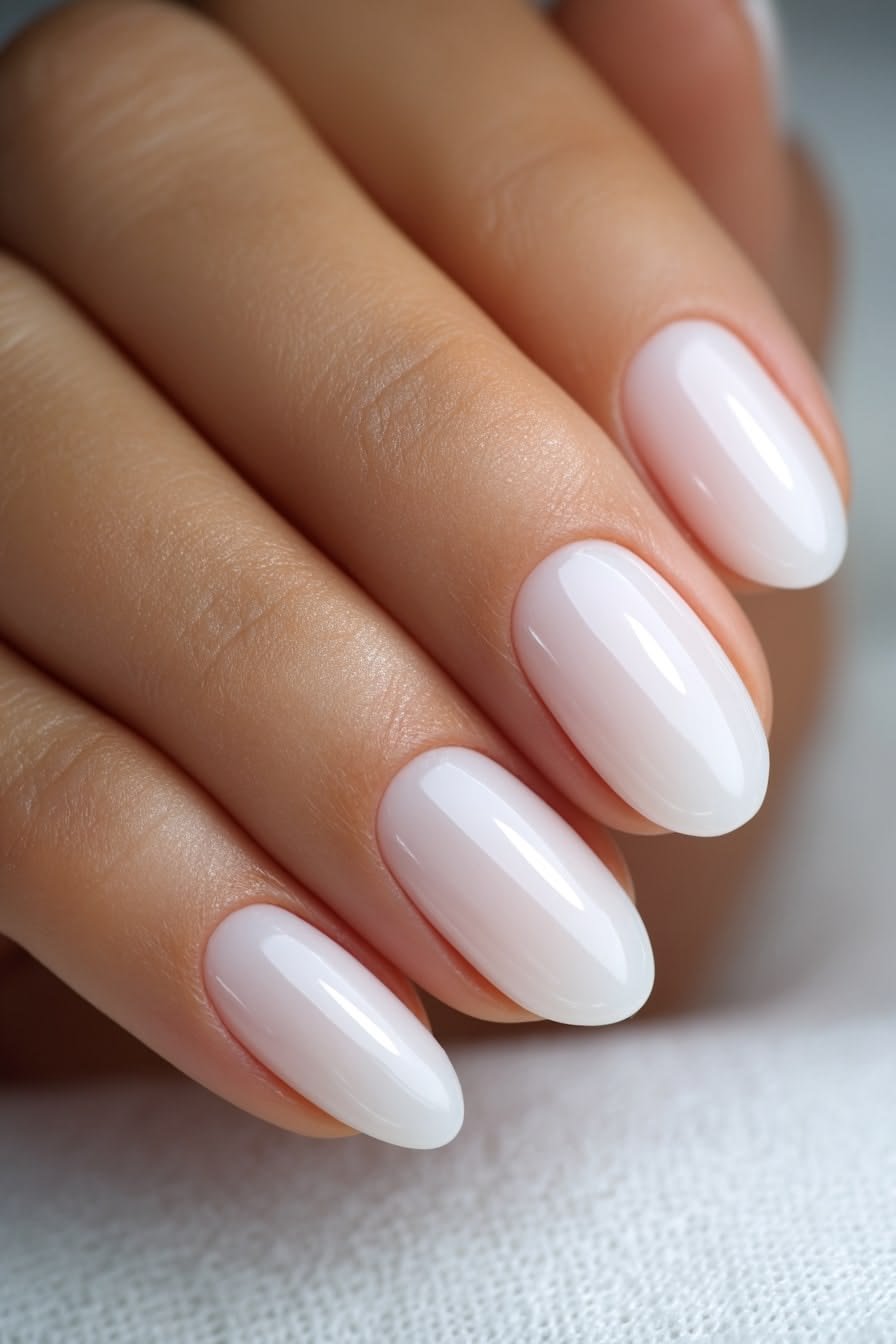 Clean Nails Aesthetic Design White