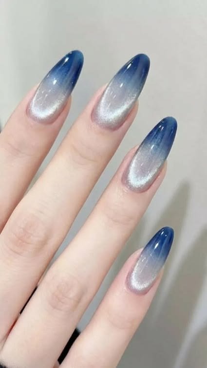 Clean Nails Aesthetic Almond Cat Eye